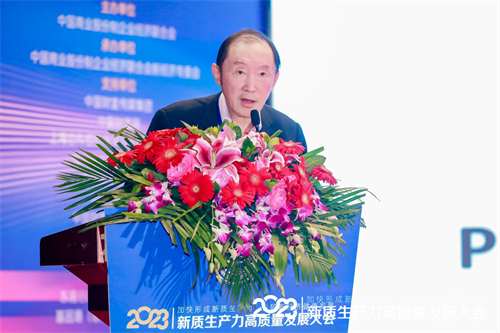 王俊2.jpg